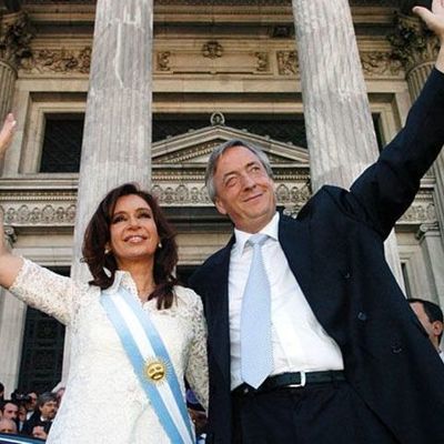 Timeline: Presidencia de Nestor y Cristina Kirchner