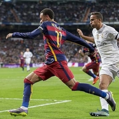 Timeline: Fútbol History