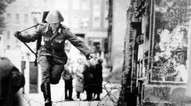 Timeline: Den kalde krigen