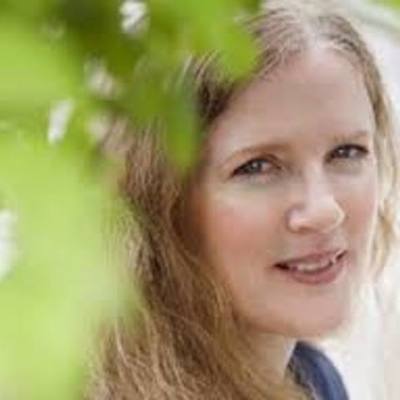 Timeline: Timeline of Suzanne Collins