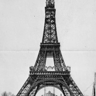 Timeline: Tour Eiffel Evolution