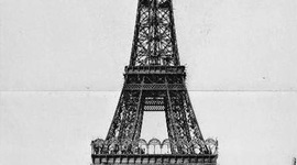 Timeline: Tour Eiffel Evolution