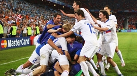 Timeline: Футбольные истории