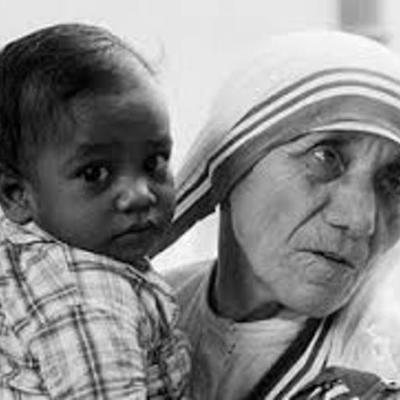 Timeline: Teresa de Calcuta