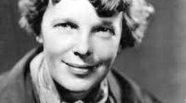 Timeline: Amelia Earhart biography