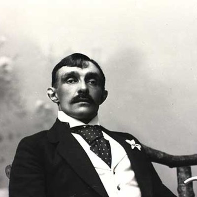 Timeline: Den sidste balkjole