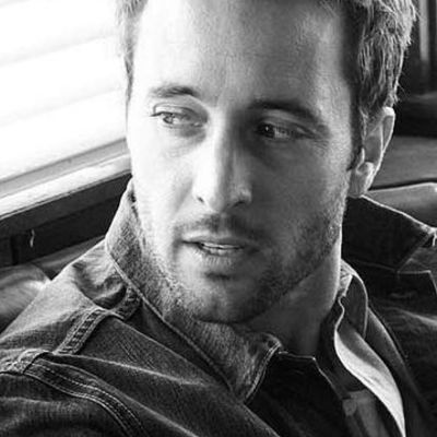 Timeline: Alex O´loughlin