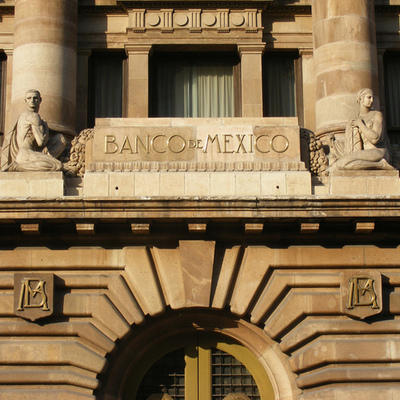 Timeline: Sistema Financiero Mexicano: historia, evolución y retos.