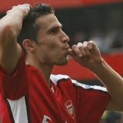Timeline: Van Persie-Arsenal Superstar