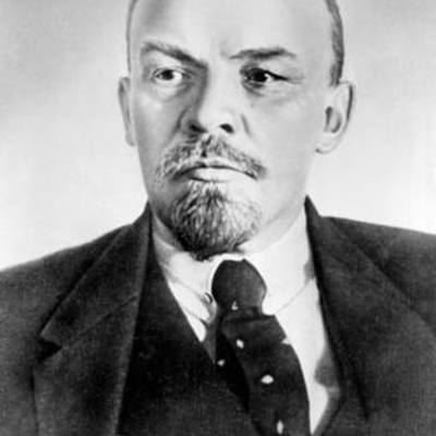 Timeline: Vladimir Lenin