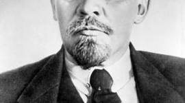 Timeline: Vladimir Lenin