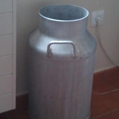 Timeline: La lechera