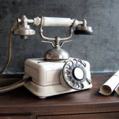 Timeline: L'histoire de téléphone