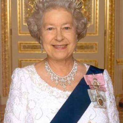 Timeline: Biography of Elizabeth the 2nd