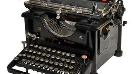 Timeline: La Historia de la Máquina de Escribir