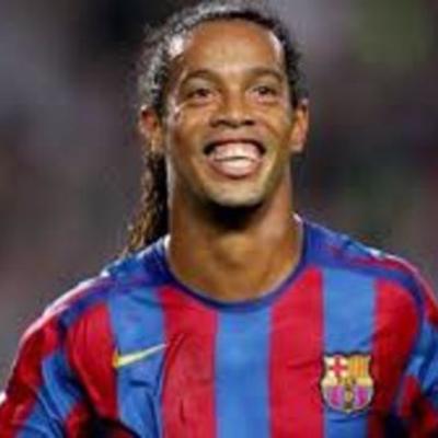 Timeline: Ronaldinho, la alegría del fútbol.