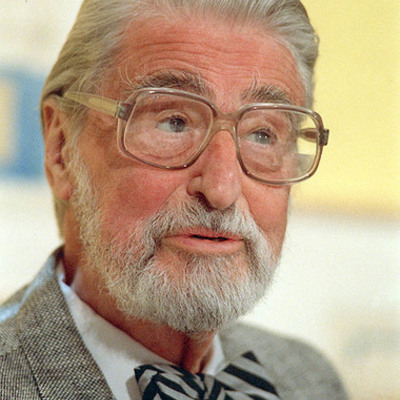 Timeline: Theodor Geisel