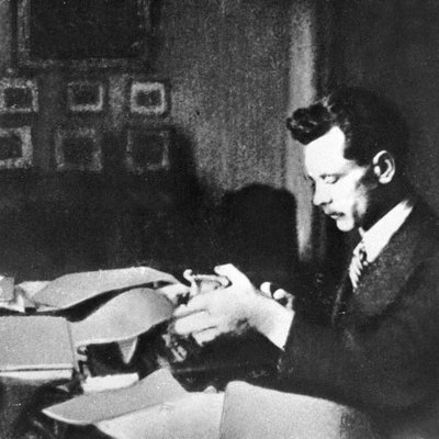 Timeline: József Attila kötetei