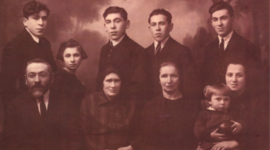 Timeline: LINEA DEL TIEMPO KLEINFINGER WOLOWCHYK