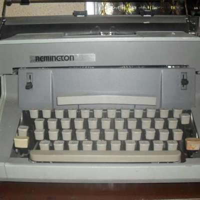 Timeline: La Historia de la Maquina de Escribir