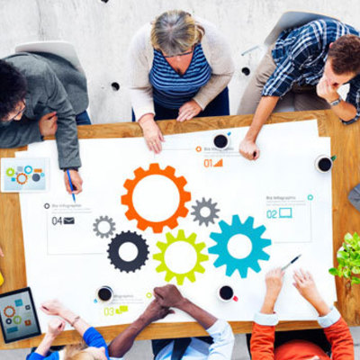 Timeline: Antecedentes Históricos y Origen del Concepto de "Curriculo"