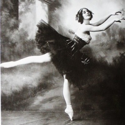 Timeline: Ballet History