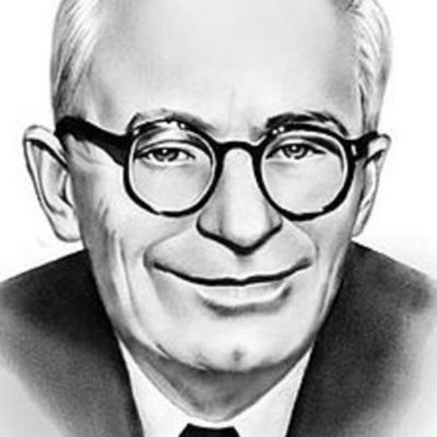 Timeline: Життєвий шлях Остапа Вишні