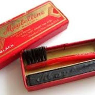 Timeline:  Mascara Through the years