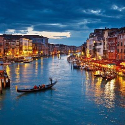 Timeline: Venice in the Middle Ages