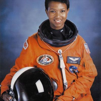Timeline: Mae Jemison