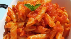 Timeline: Pasta con tomate