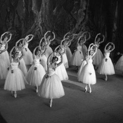 Timeline: Ballet History Timeline- Allison Adams