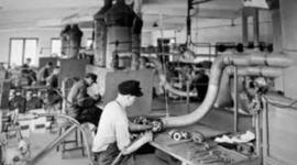 Timeline: HIGH- TECH HISTORY