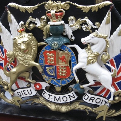 Timeline: Queen end king of England