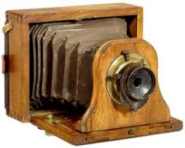 HISTORIA DE LA VÍDEO CÁMARA timeline | Timetoast timelines