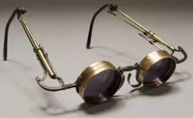 Evolución de las gafas de vista timeline | Timetoast timelines