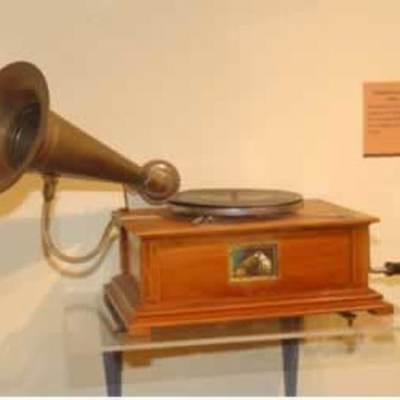 Timeline: Historia de la radio en Colombia