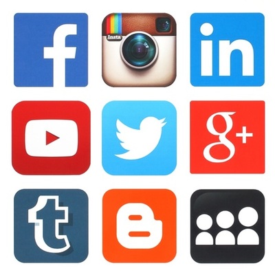 Timeline: Comunicacion (Redes Sociales)