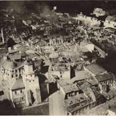 Timeline: 1939 sept 1st nazis invade poland