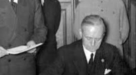 Timeline: 1939 nazi-soviet pact signed by hitler and stalin