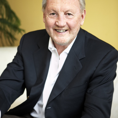 Timeline: El significado del cambio educativo: un cuarto de siglo de aprendizaje.