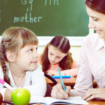 Timeline: Historia de la Pedagogía y Aprendizaje Significativo