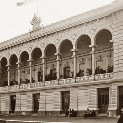 Timeline: Trabajo Socio Economía