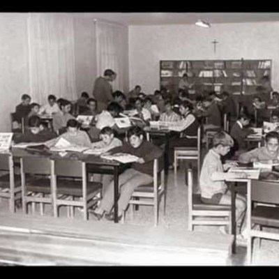 Timeline: HISTORIA DE LA PEDAGOGÍA