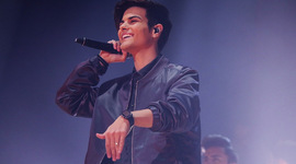 Timeline: Abraham Mateo