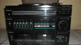 Timeline: 2004 (1888 Emilio Berliner)  Equipo de sonido, radio y servia para caset