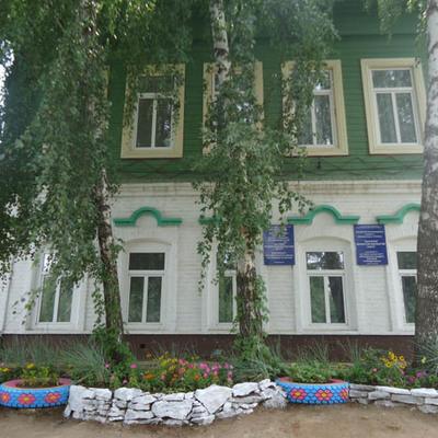 Timeline: "Не зная прошлого, невозможно понять смысл настоящего и цели будущего".(начиная свою работу в ДЭБЦ, изучила и представила значимые события в деятельности Центра)