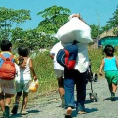 Timeline: Reconstrucción de la  historia del desplazamiento forzado en Colombia