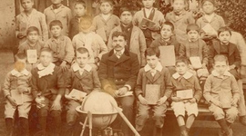 Timeline: HISTORIA DE LA EDUCACIÓN