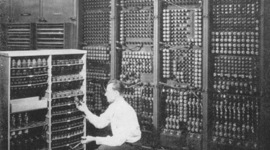 Timeline: Hitos e innovaciones tecnológicas desde la II Guerra Mundial hasta la actualidad